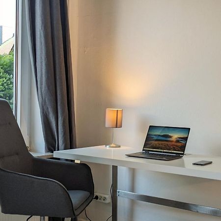 Tt Living Apartments Bonitas & Divinitas I 2 Schlafzimmer I Kueche I Vollbad I Waschmaschine Rellingen Екстериор снимка